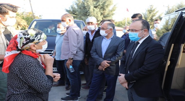 Vali Yırık:”Devletimizin tüm imkanlarını vatandaşlarımızın kullanımına sunmaya çalışıyoruz”