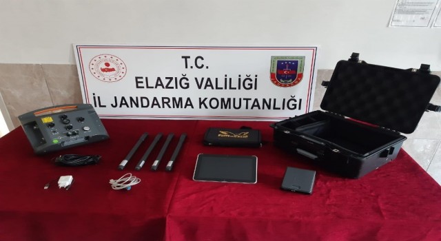 Elazığda kaçak kazı yapan 5 şüpheli yakalandı
