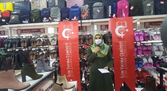 Elazığda yetim 500 çocuğa hediye