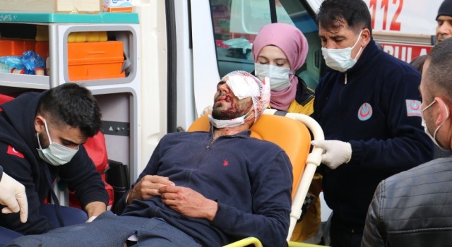 Elazığda bıçaklı kavga: 1 yaralı