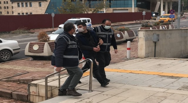 Elazığda Kanal 23 TVye silahlı saldırı olayında 2 şüpheli tutuklandı