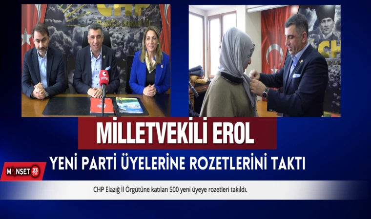 CHP’ye Katılan Yeni Üyelere Rozetleri Takıldı