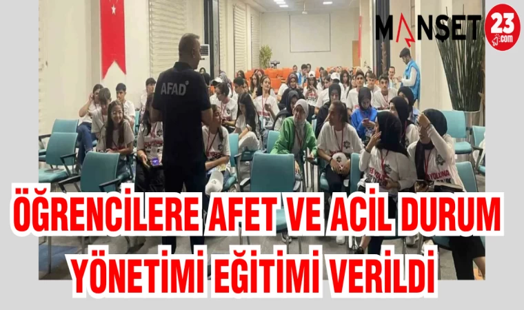 ÖĞRENCİLERE AFET VE ACİL DURUM YÖNETİMİ EĞİTİMİ VERİLDİ
