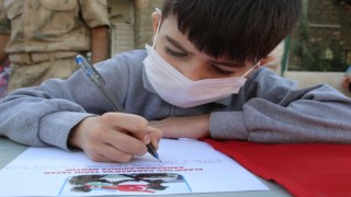 Azerbaycanlı çocuktan cephedeki babasına mektup