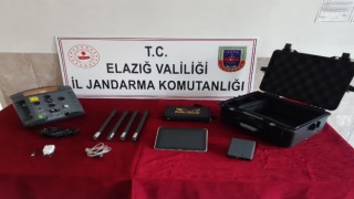 Elazığda kaçak kazı yapan 5 şüpheli yakalandı