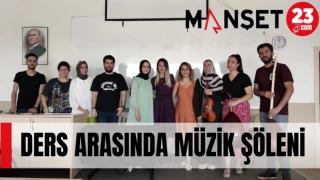 DERS ARASINDA MÜZİK ŞÖLENİ