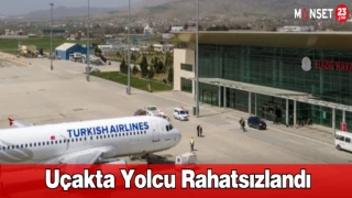Uçakta Yolcu Rahatsızlandı